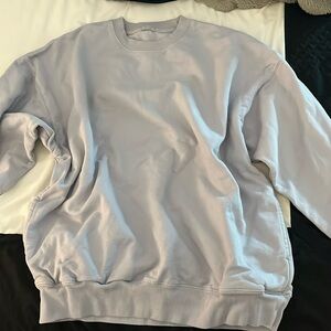 Brandy Melville  Crewneck